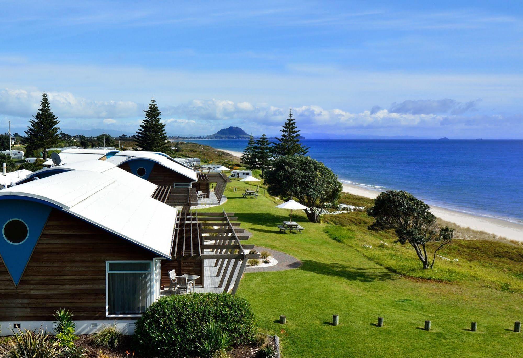 Tasman Holiday Parks - Papamoa Beach ภายนอก รูปภาพ View of the Bay of Plenty from the Bay of Plenty Golf Club